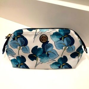 Tory Burch large cosmetic bag in Persica print